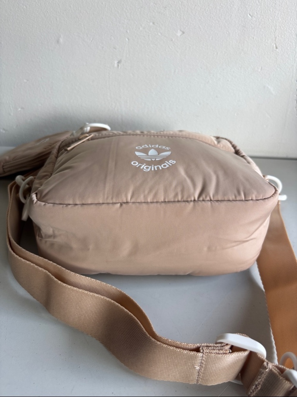 Adidas PUFFER AND POUCH CROSSBODY BAG - Picture 6 of 7